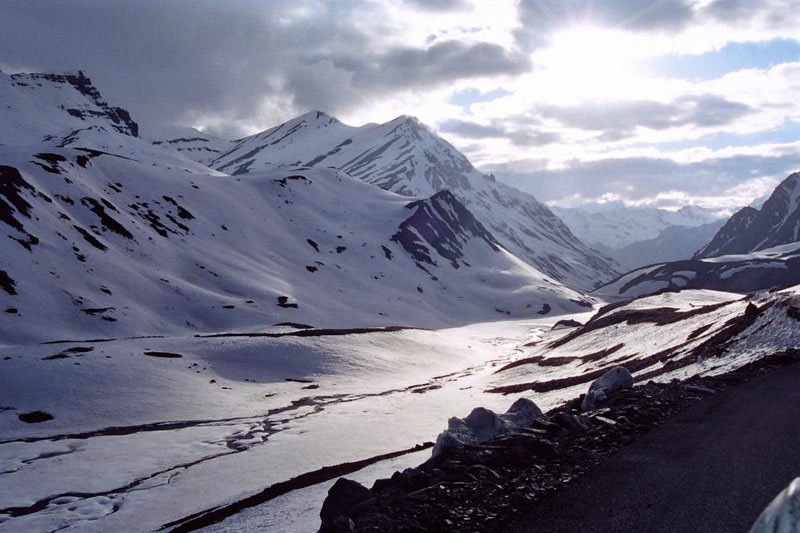 Agra-Delhi-Kullu-Manali